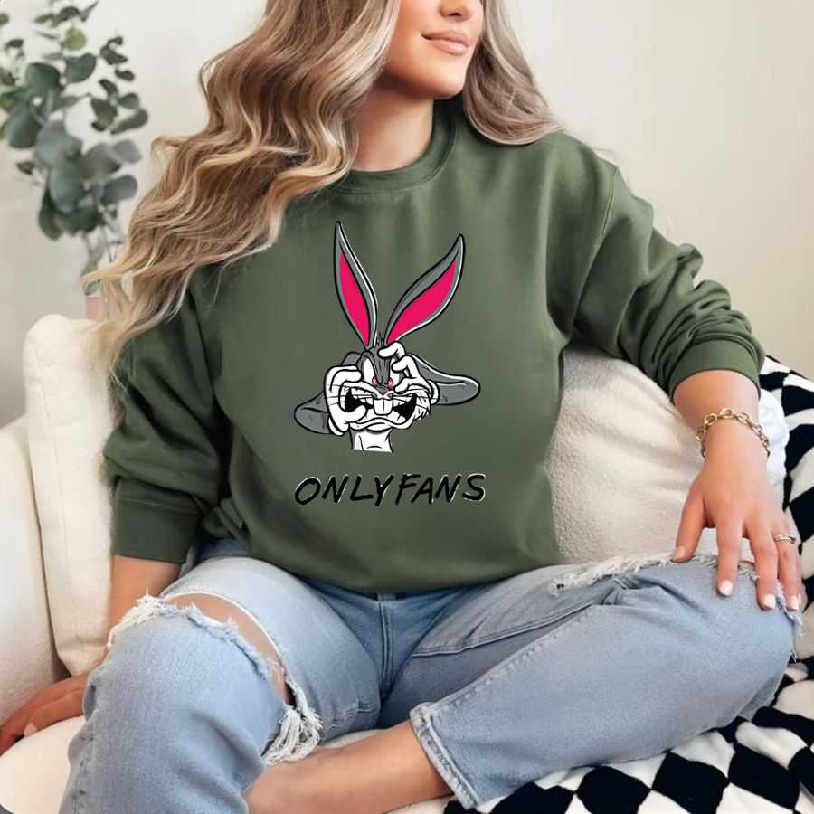 Edgy Bugs Bunny "chill Days" Streetwear Sweatshirt Edgy Bugs Bunny "chill Days" Streetwear Sweatshirt